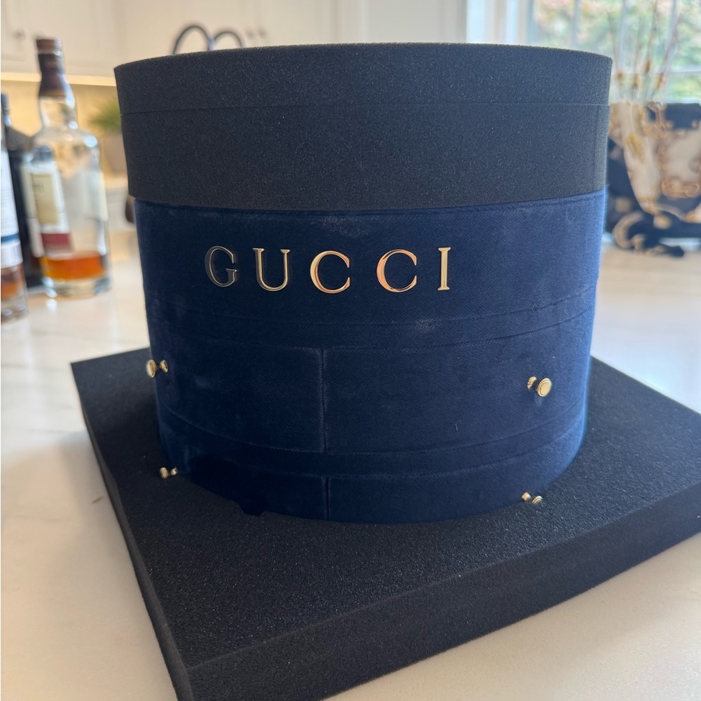Gucci Navy Blue Velvet Jewelry Box